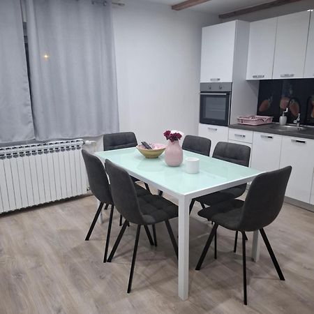 Sweet Dreams Apartment 1 Varazdin Exterior photo